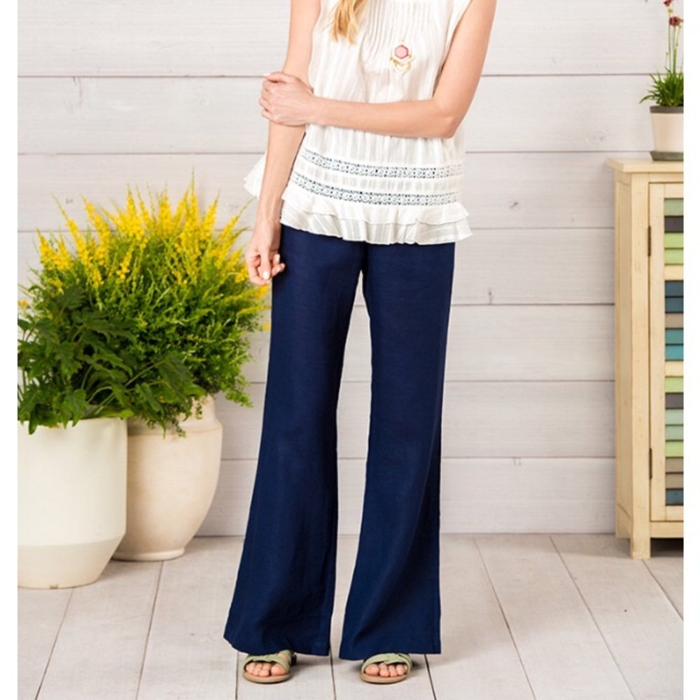 NWT still in bag Great Beyond Pants Size XS